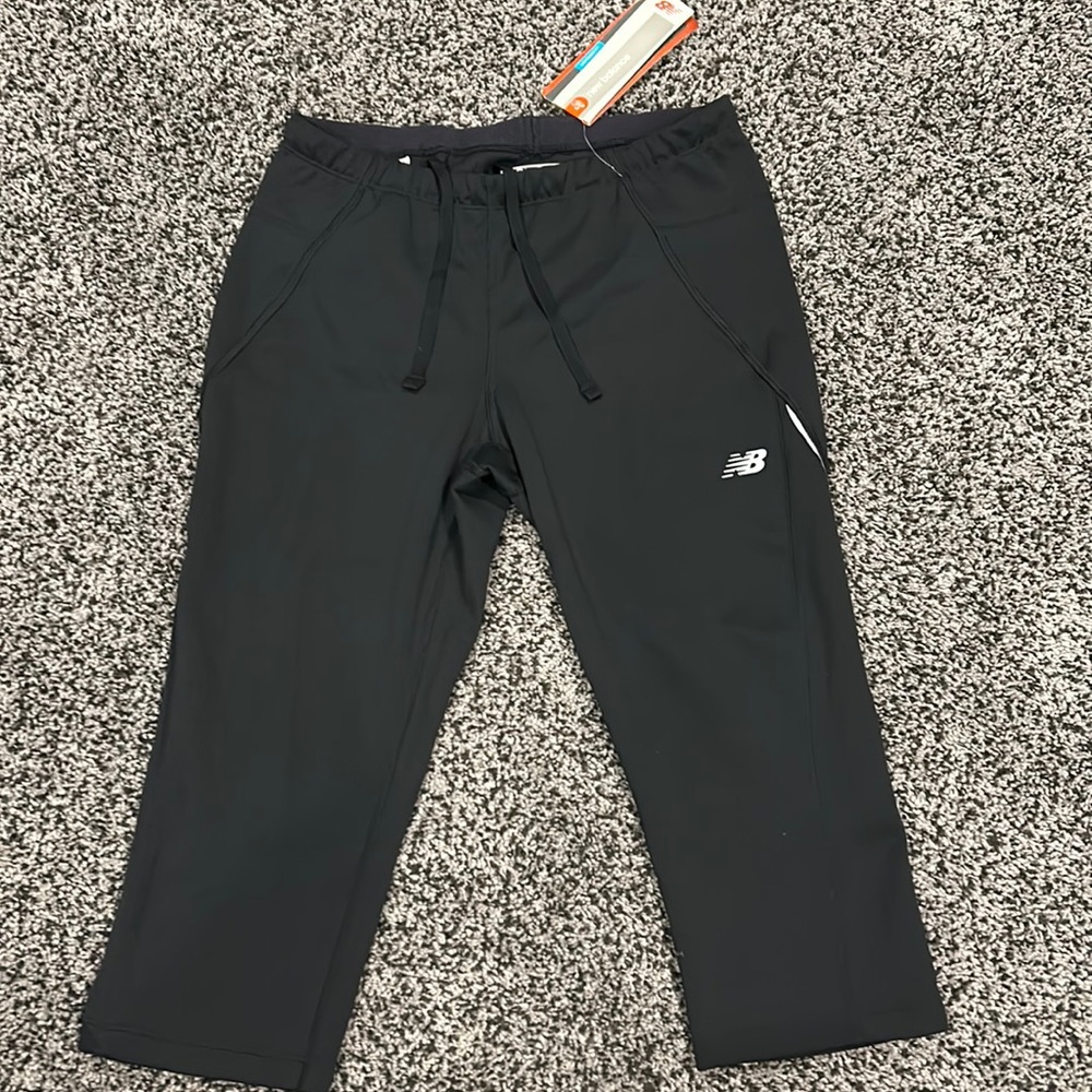 New Balance girls capris, “lightning dry” leggings